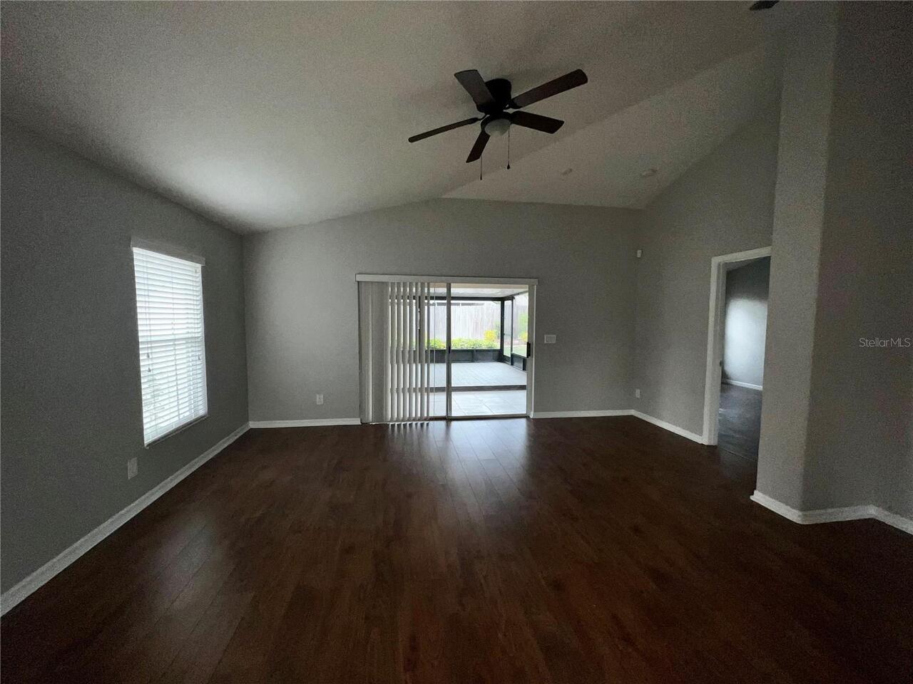 Listing Photo 9