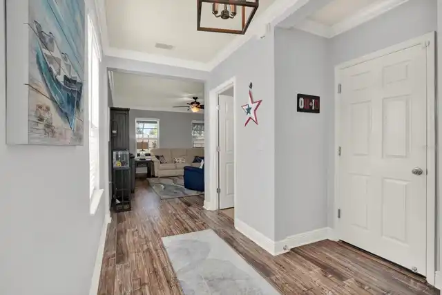 Listing Photo 6