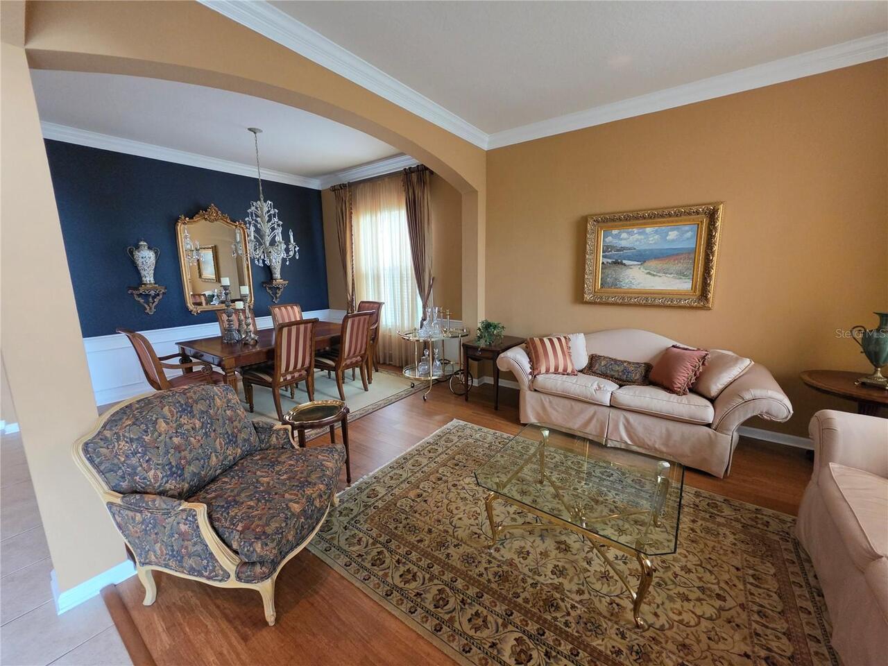 Listing Photo 9