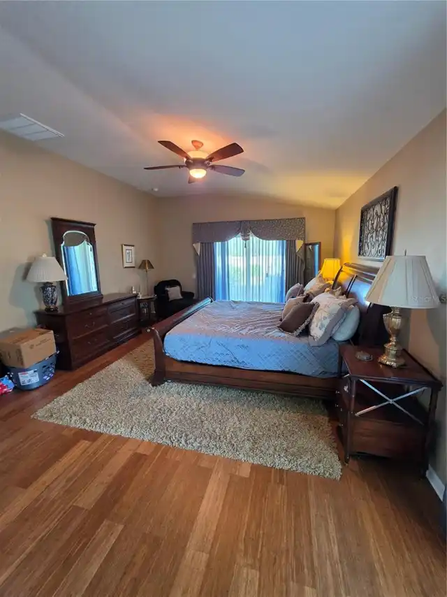 Listing Photo 24