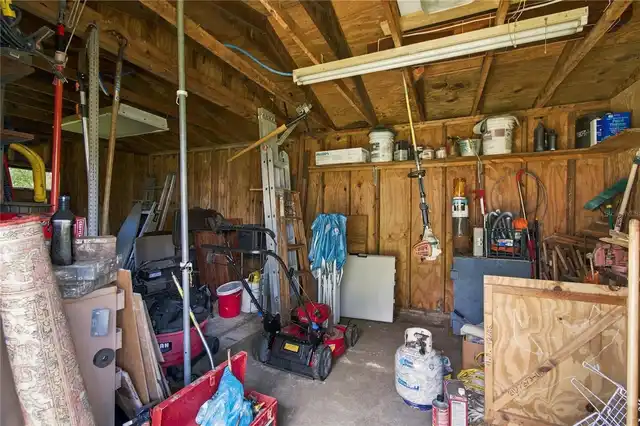 Listing Photo 17