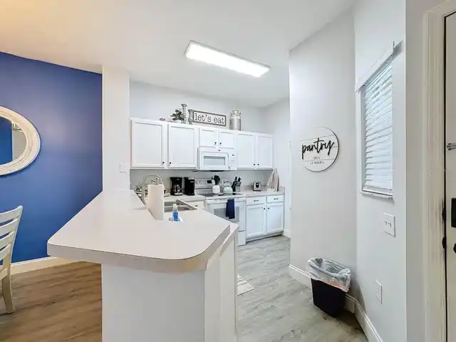 Listing Photo 7