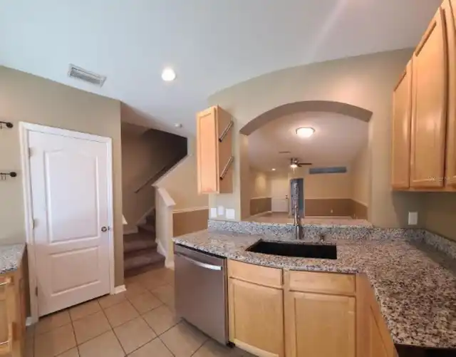 Listing Photo 15