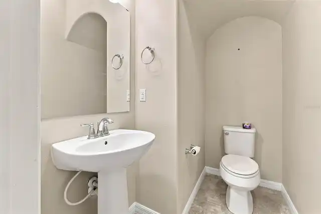 Listing Photo 17