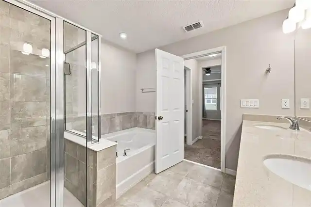 Listing Photo 34