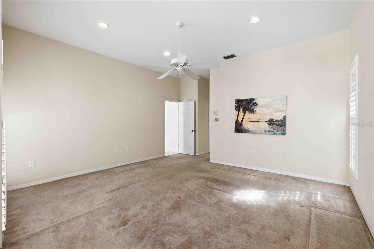 Listing Photo 37