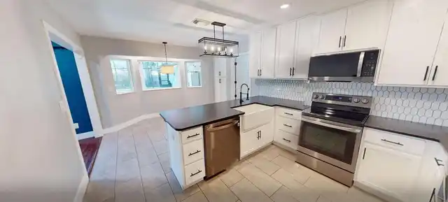 Listing Photo 17