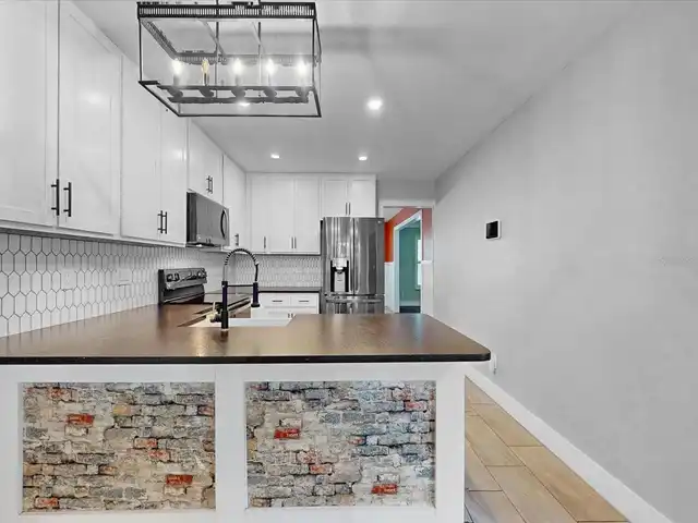 Listing Photo 19