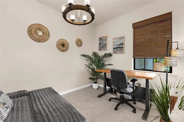 Listing Photo 18