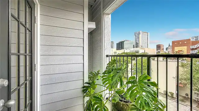 Listing Photo 25