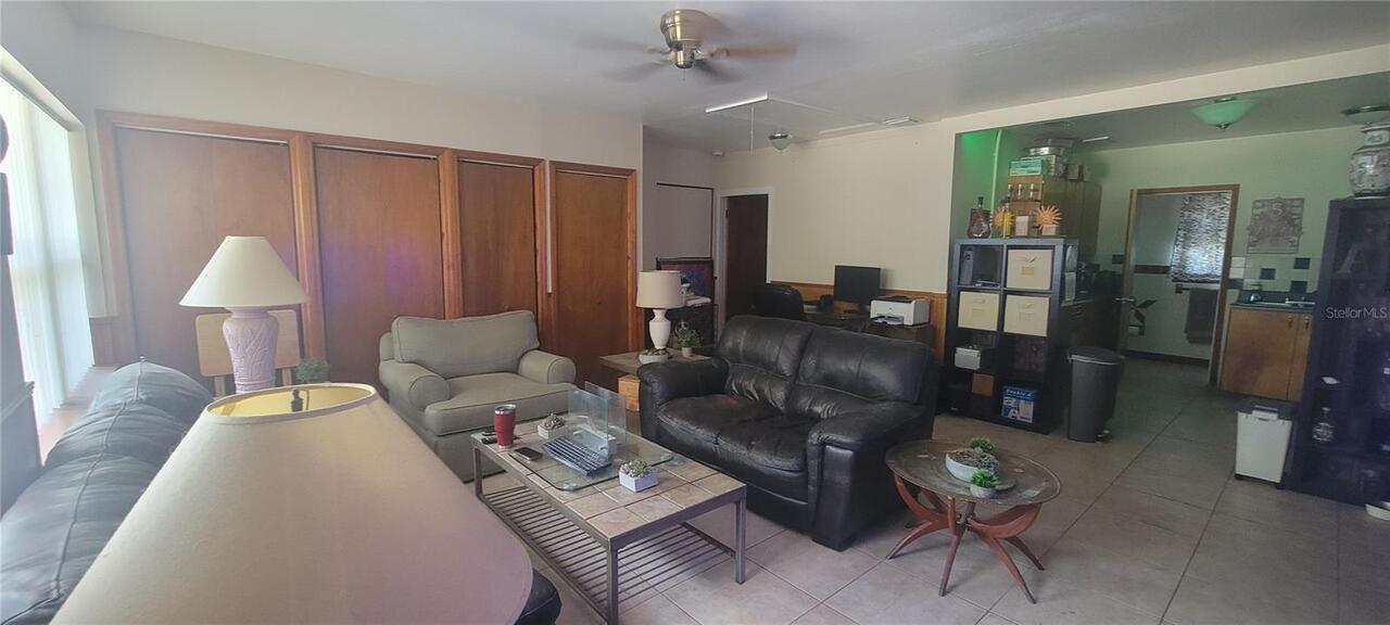 Listing Photo 8