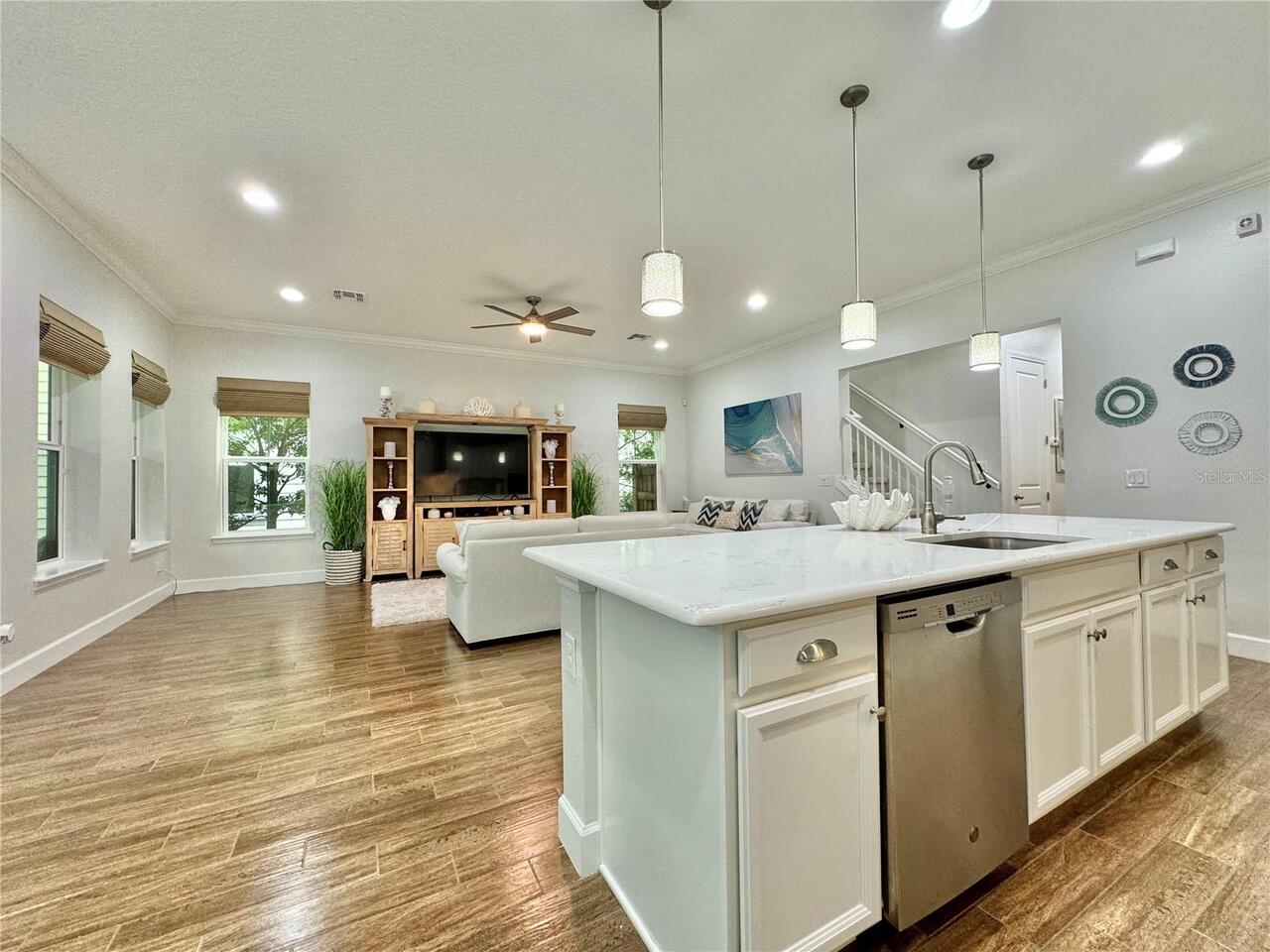 Listing Photo 15