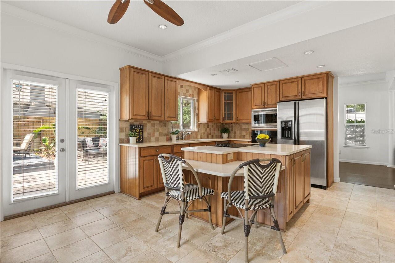 Listing Photo 11