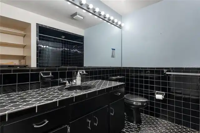 Listing Photo 32