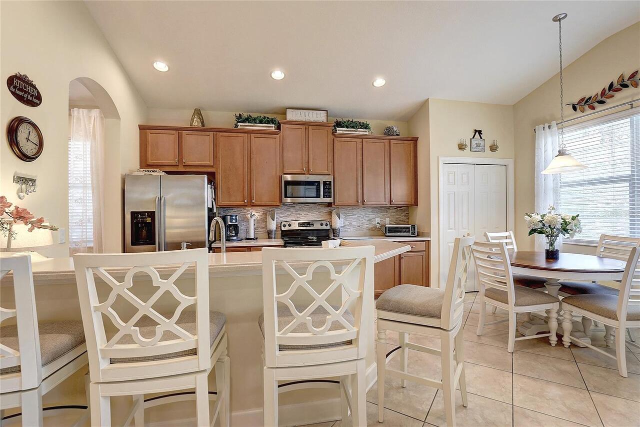 Listing Photo 11