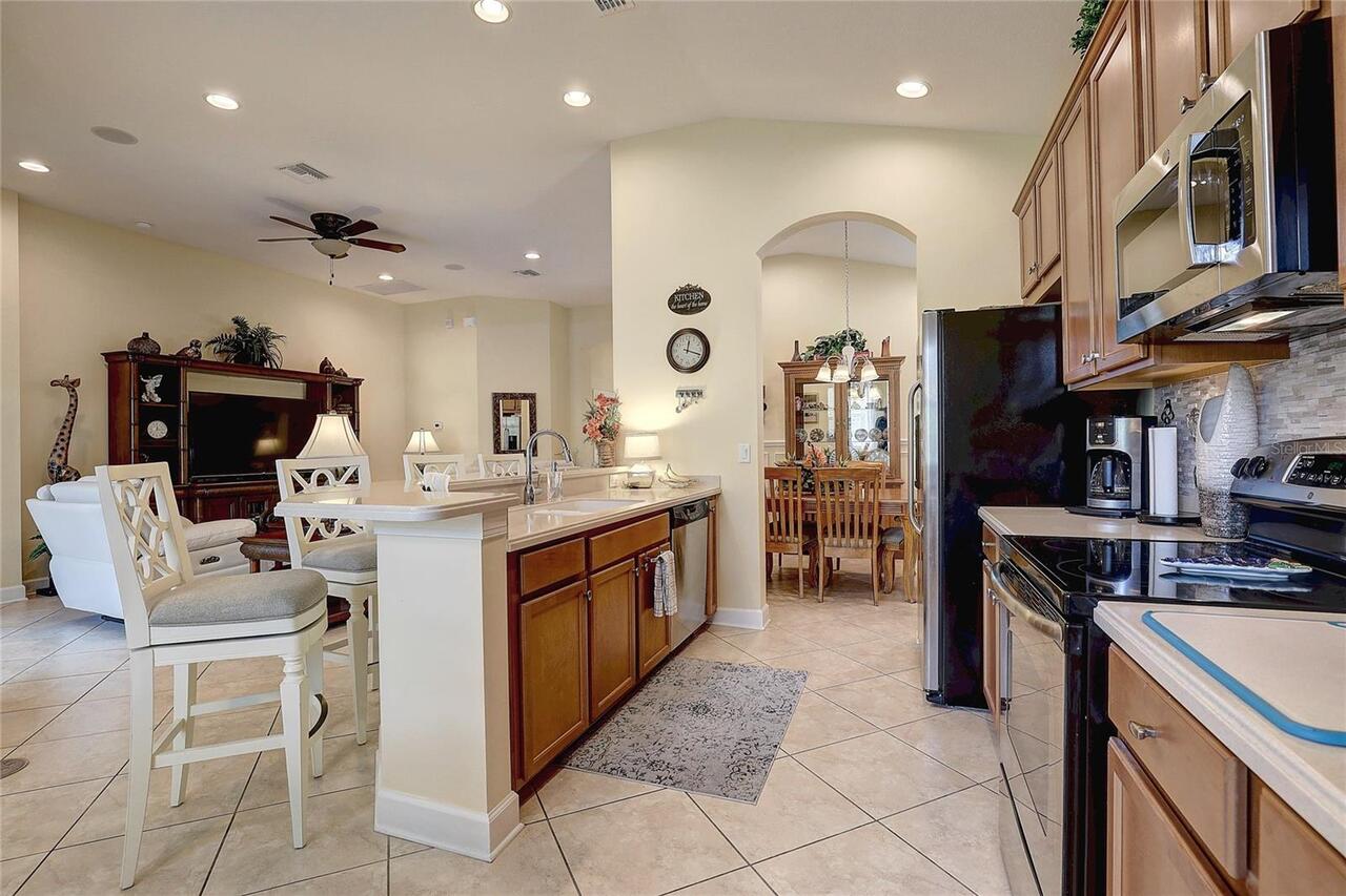 Listing Photo 12