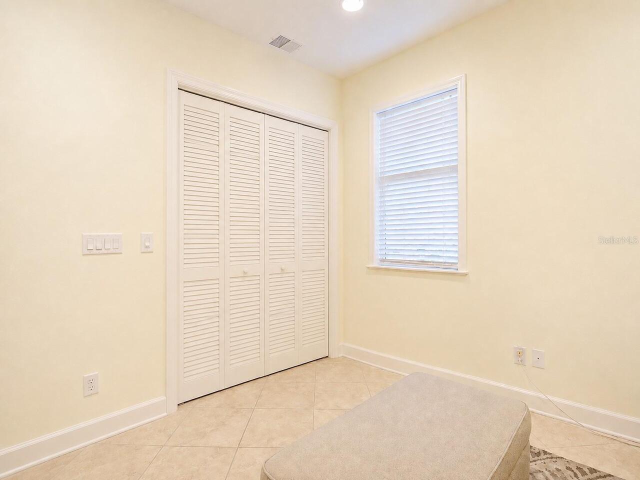 Listing Photo 38