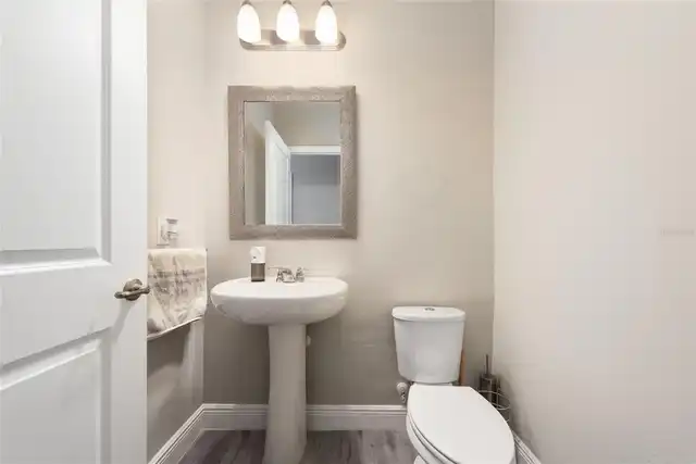 Listing Photo 11
