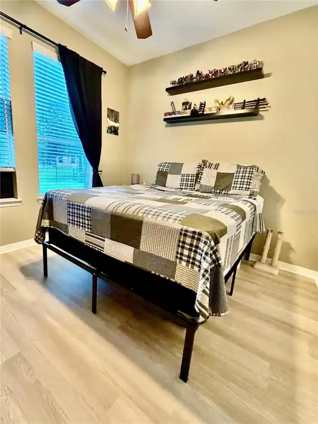 Listing Photo 19