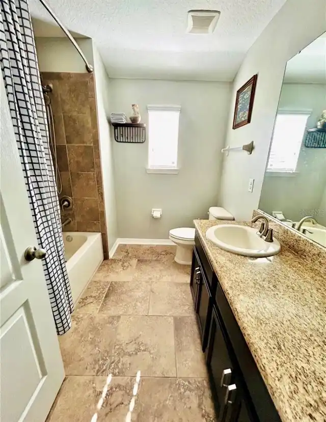 Listing Photo 34