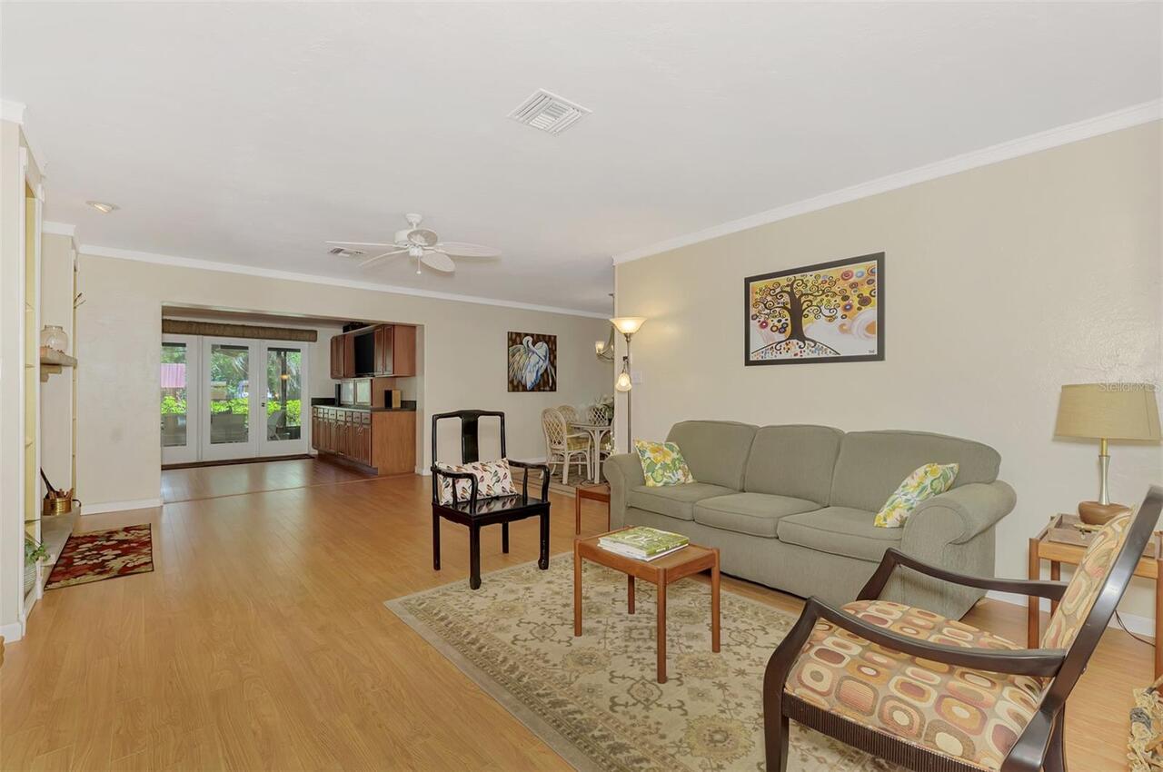 Listing Photo 7