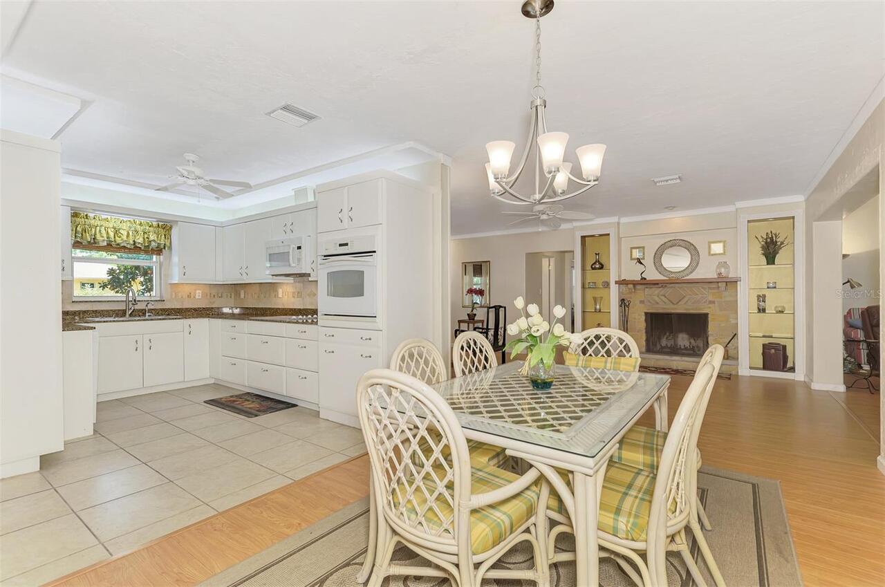 Listing Photo 17