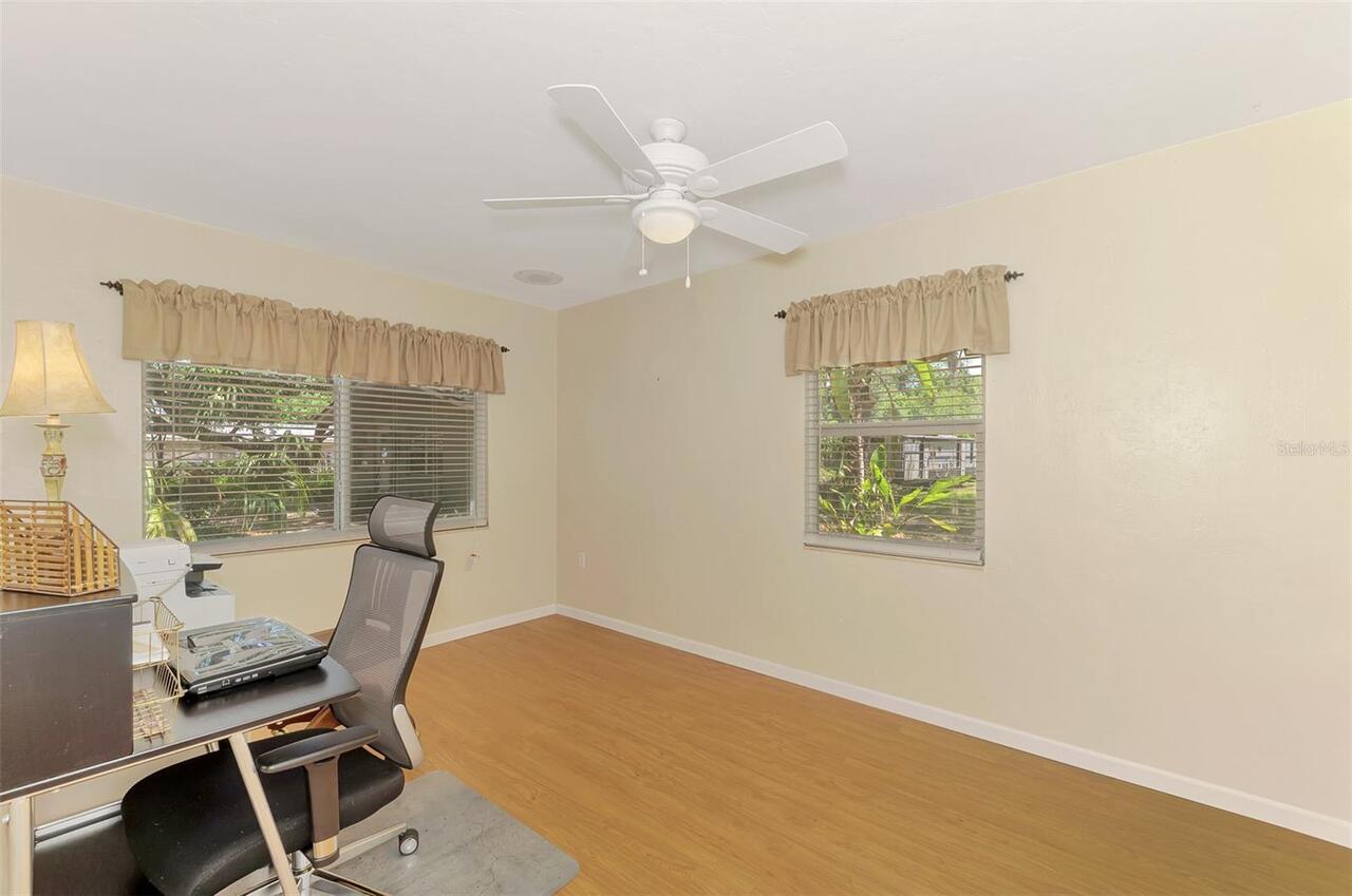 Listing Photo 37