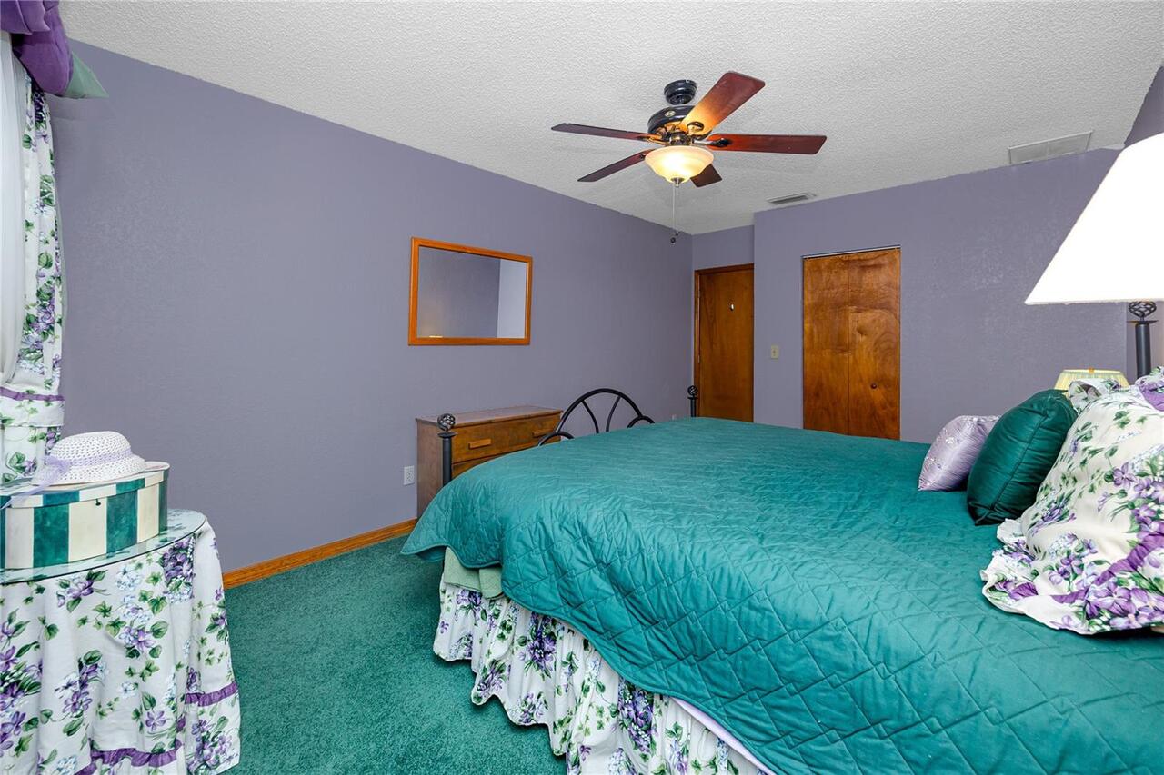 Listing Photo 43