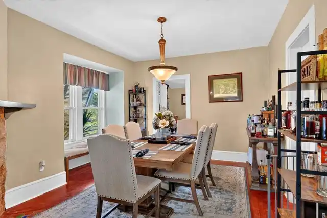 Listing Photo 11