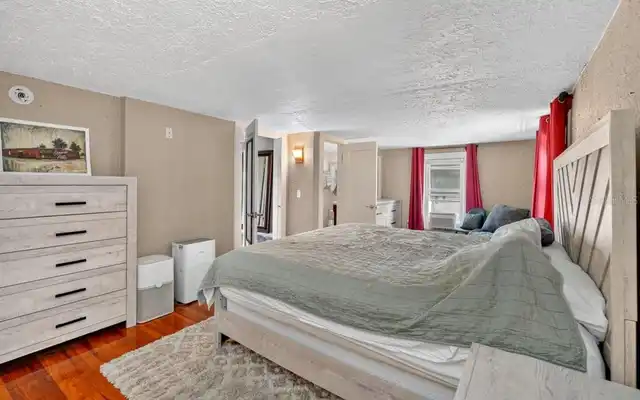 Listing Photo 21