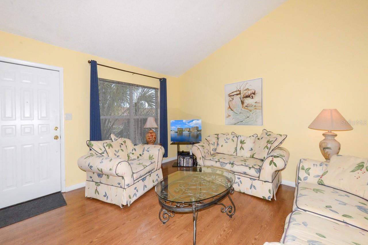 Listing Photo 7