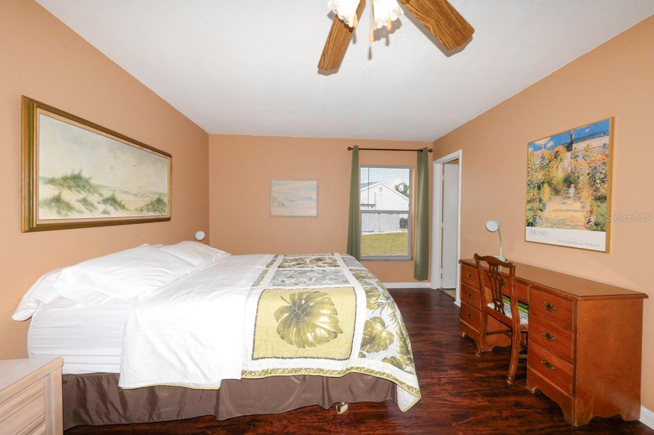 Listing Photo 28