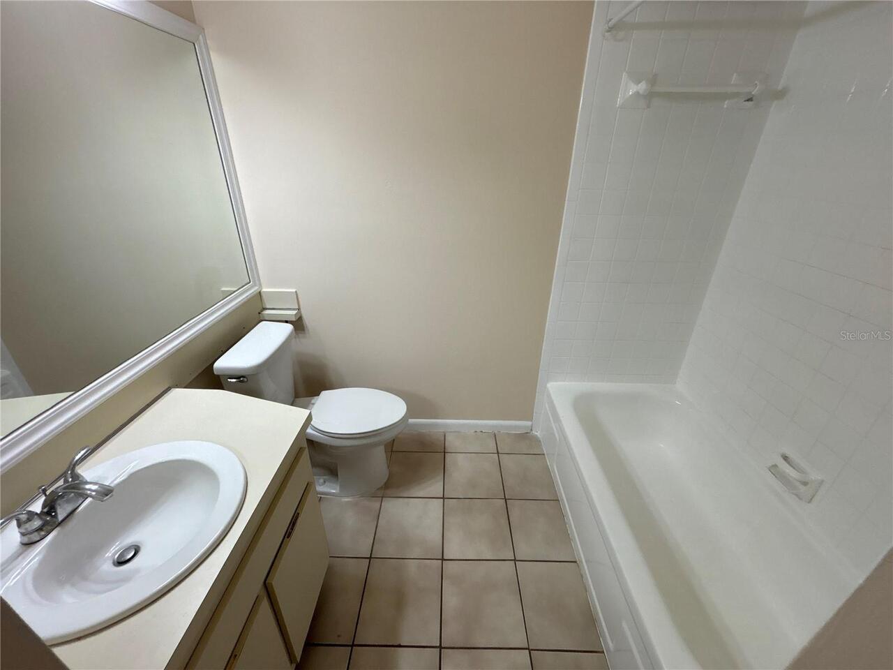 Listing Photo 16