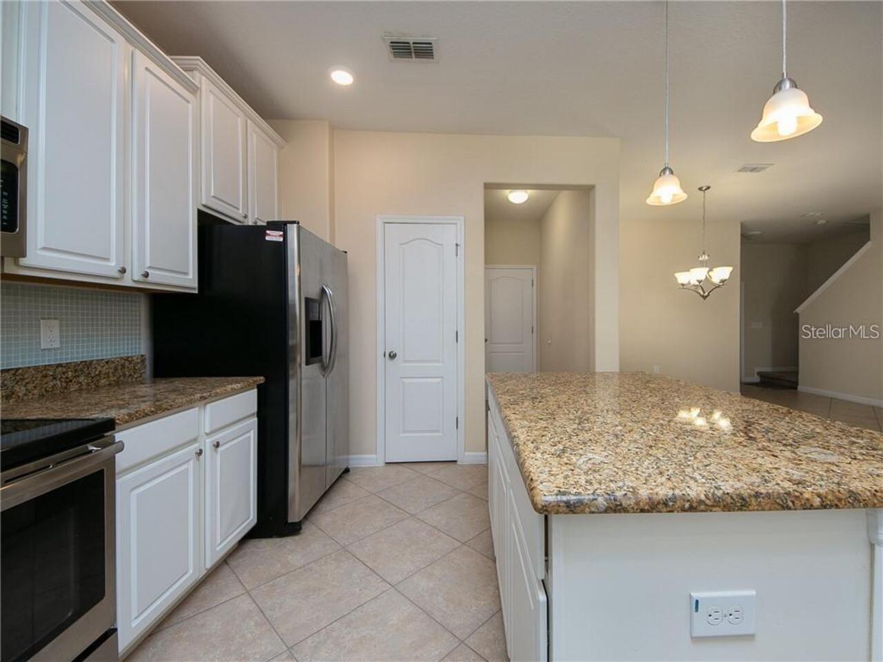 Listing Photo 7
