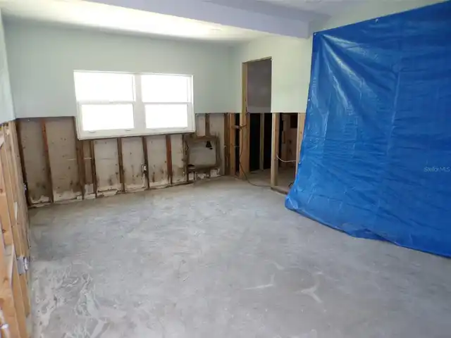 Listing Photo 7