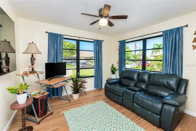 Listing Photo 28