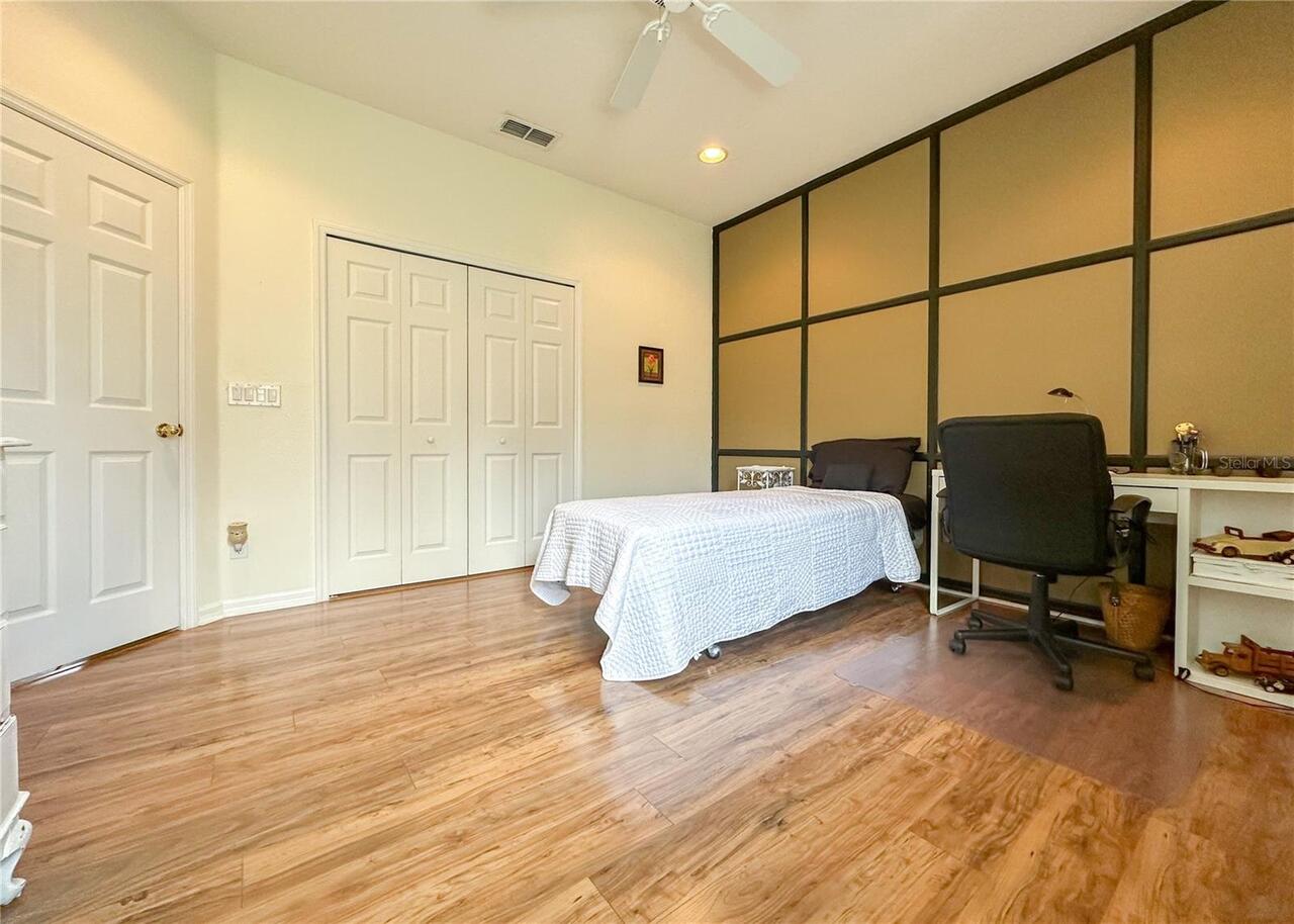 Listing Photo 20