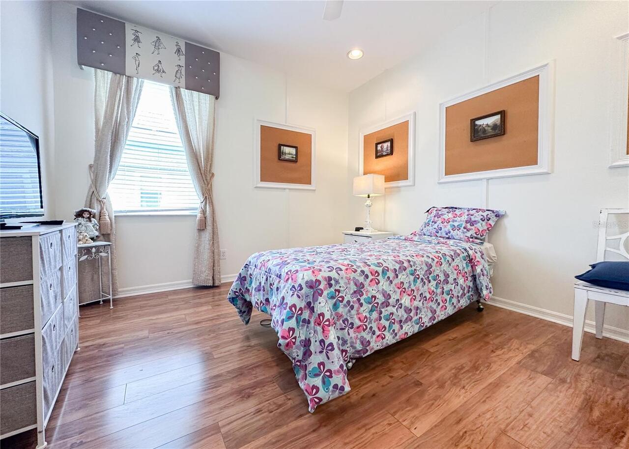 Listing Photo 23