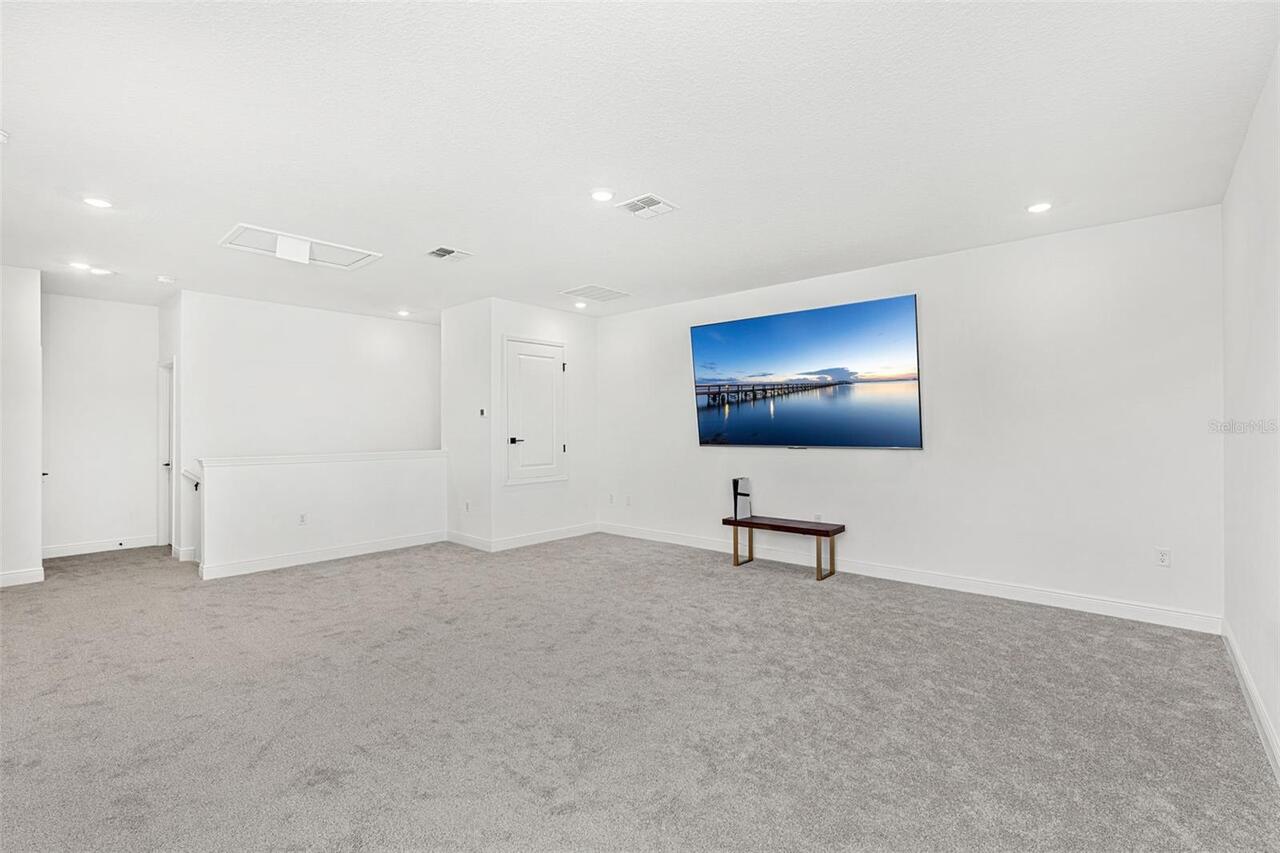 Listing Photo 33