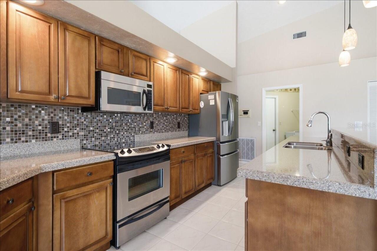 Listing Photo 16