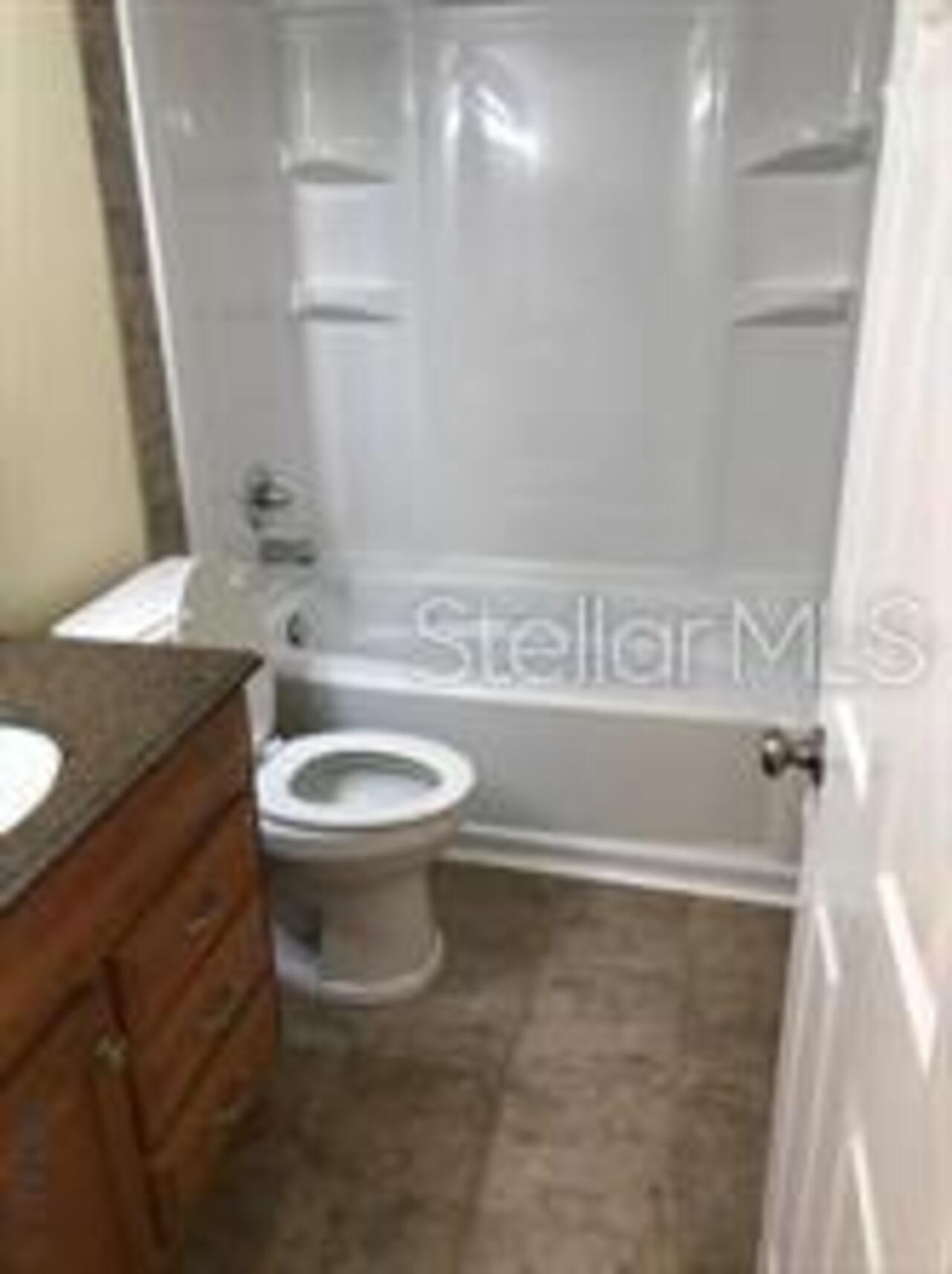 Listing Photo 7