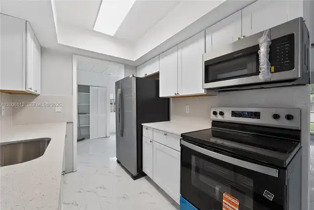 Listing Photo 25