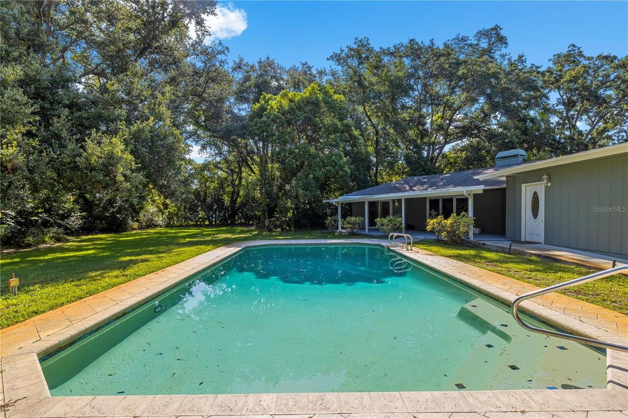 Listing Photo 15