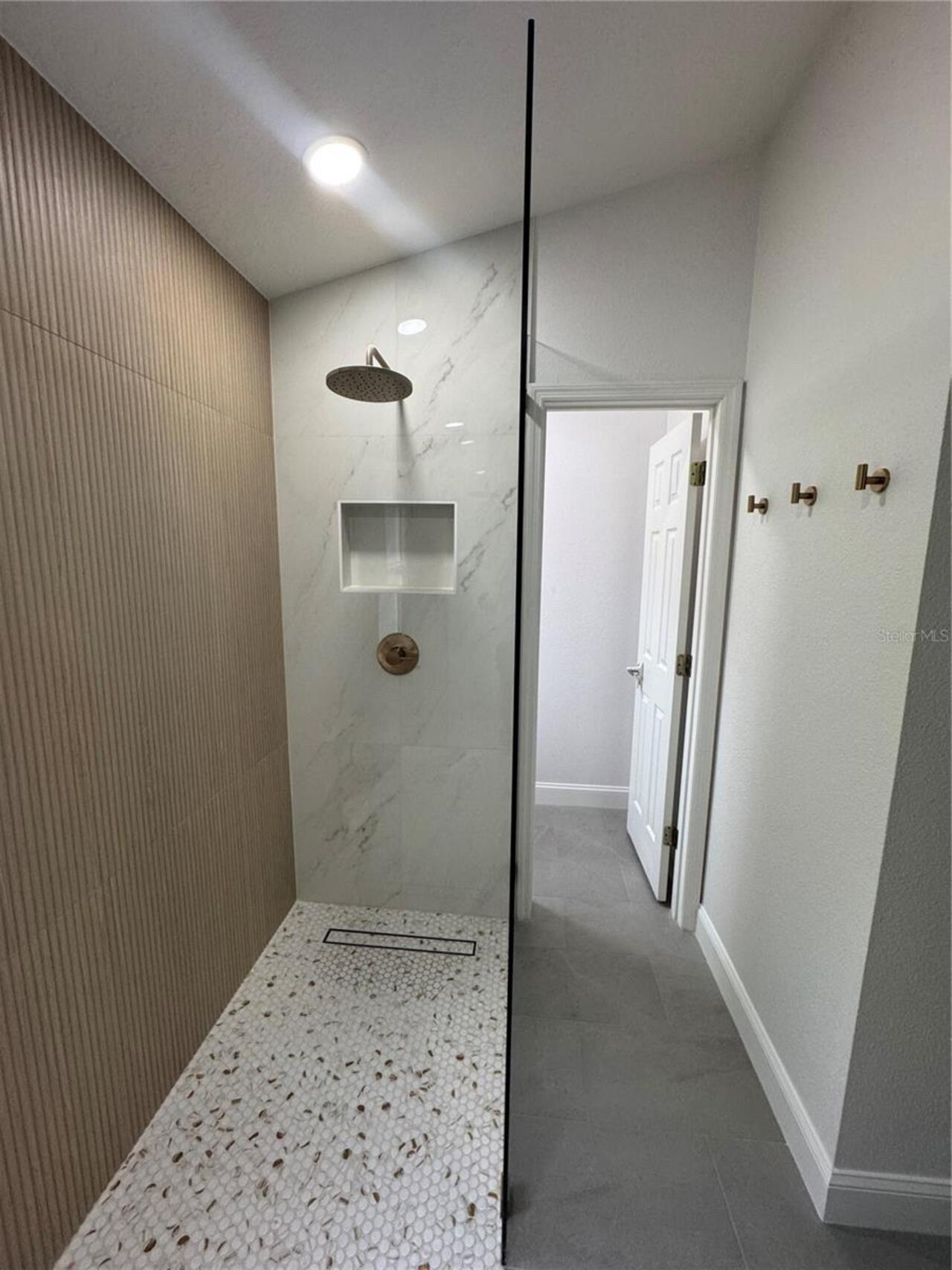 Listing Photo 20