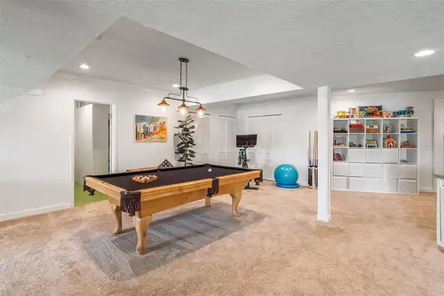 Listing Photo 17