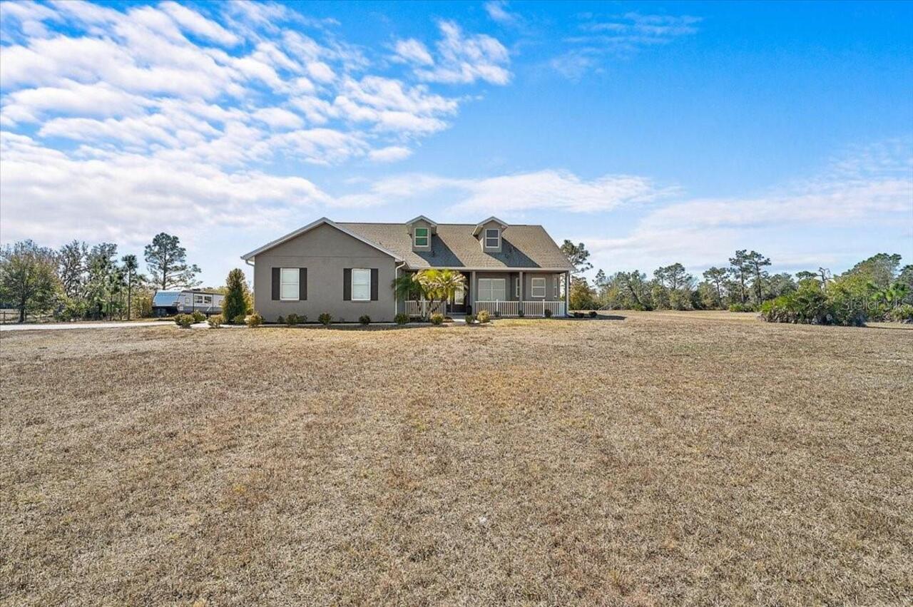 Myakka City Real Estate