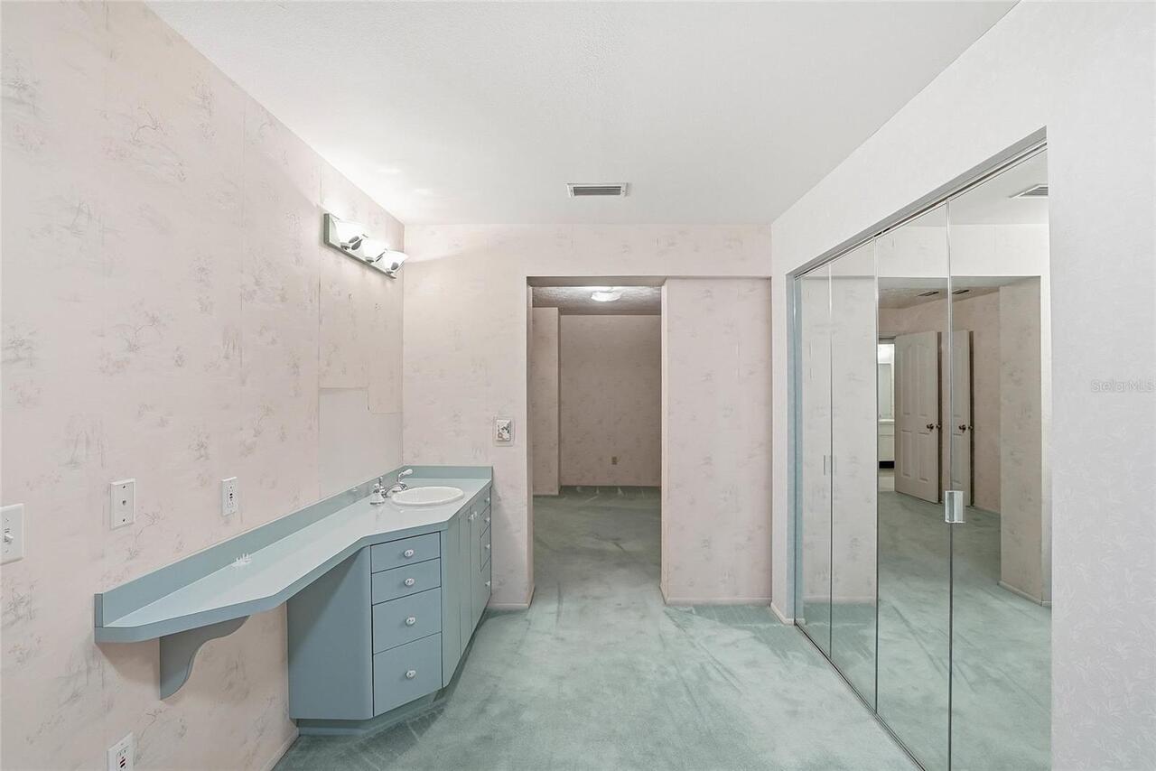 Listing Photo 33