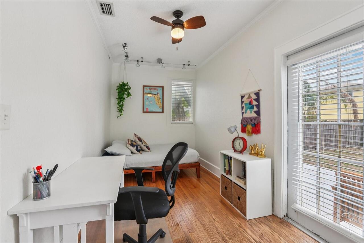 Listing Photo 17