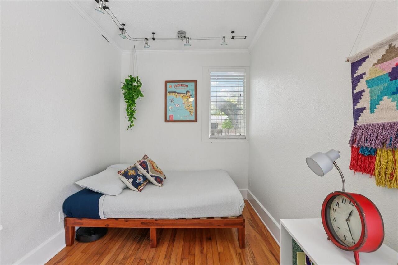 Listing Photo 18