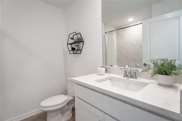 Listing Photo 15